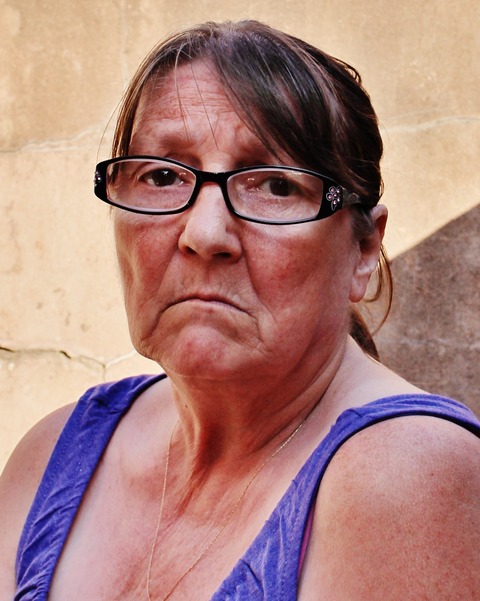 sad-900363_1920