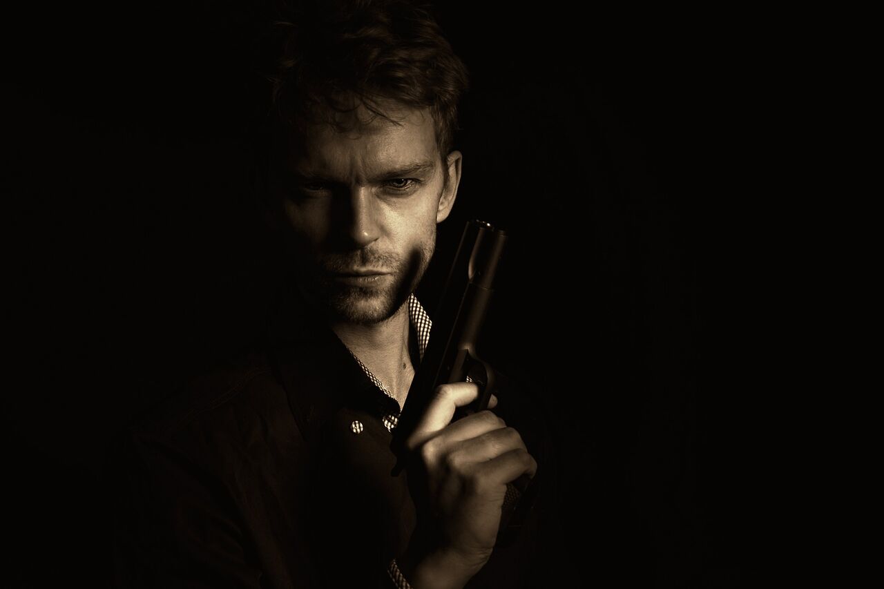 お家がサバゲーフィールドに ドン キホーテで見つけnerfの赤外線銃 レーザーオプスプロ アルファポイント は子供も大人もハマる お家が一番
