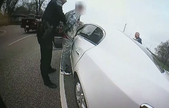 dd43441999eb349d4c69d9e08d9944ee