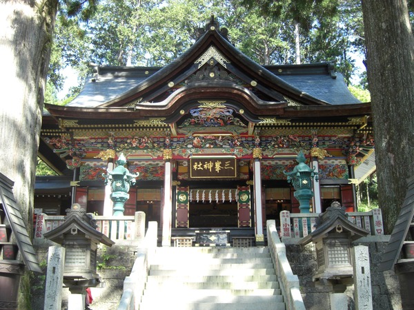 Mitsumine-jinja