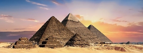 pyramids-g69a9f3cc0_640
