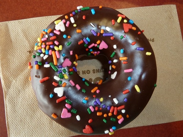 doughnut-g925e3d743_640