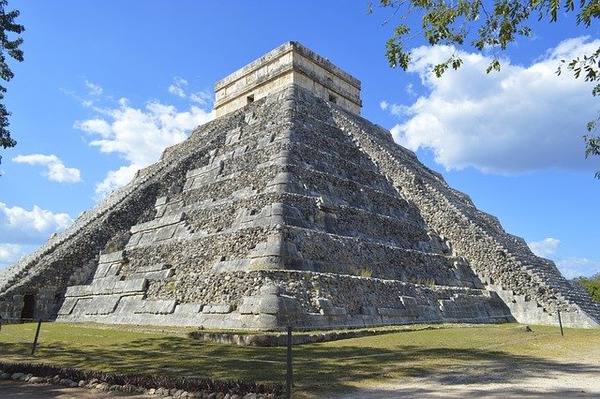 chichen-itza-g85f1c1447_640