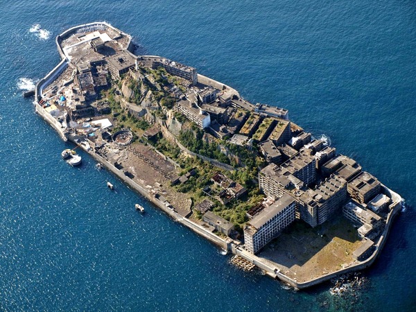 Battle-Ship_Island_Nagasaki_Japan