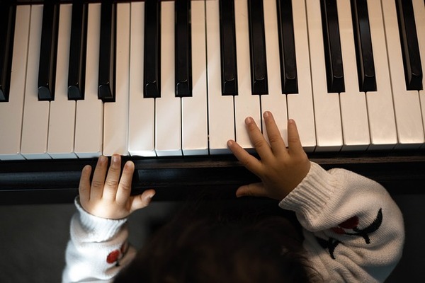 piano-7303732_640