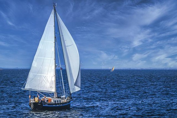 sailboat-6777947_640