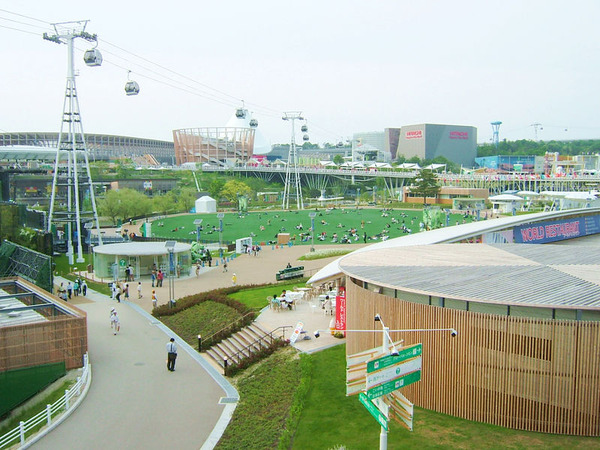 800px-Expo_2005_in_Nagakute_01