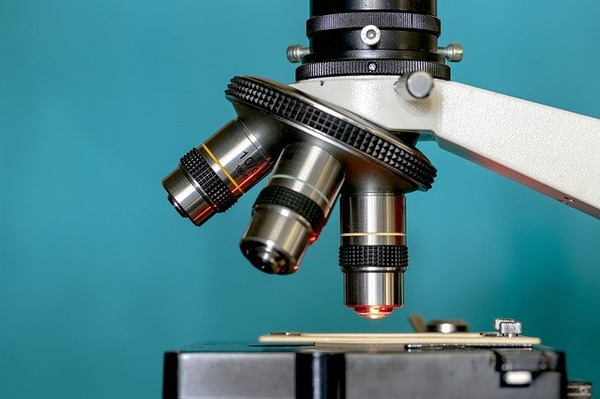 microscope-g82e611e84_640