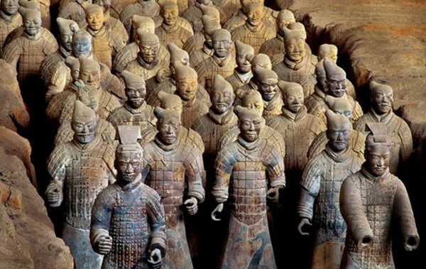 4-Qin-Shi-Huang-clay-soldiers