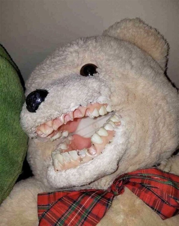 creepy-educational-dentist-toys-5cc69b1aeb0b3__700