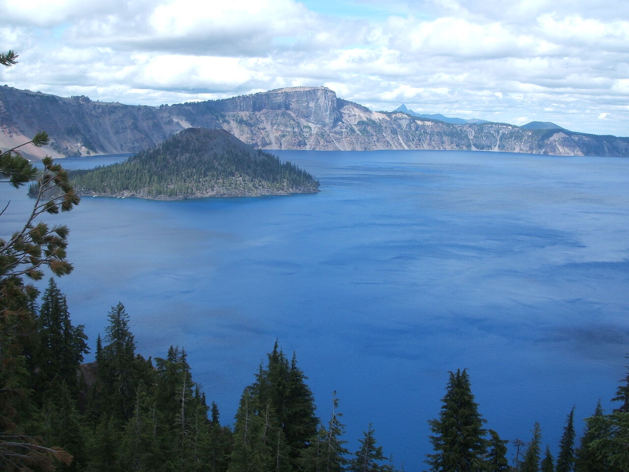 神秘的な青い湖 クレーターレイク国立公園 Crater Lake National Park 世界遺産マイスターk の人生を楽しく生きるための海外旅行ブログ