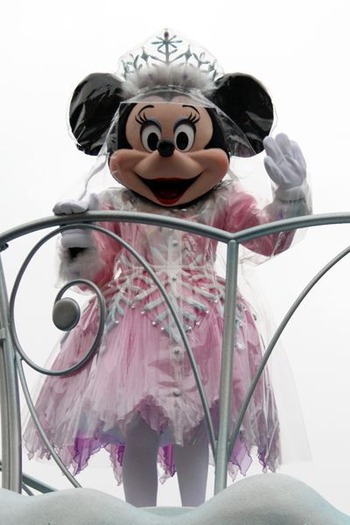 Holiday Parade0 - 006