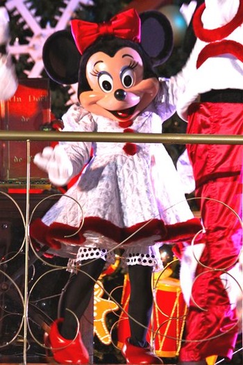 Christmas Tree Lighting Ceremony - 04