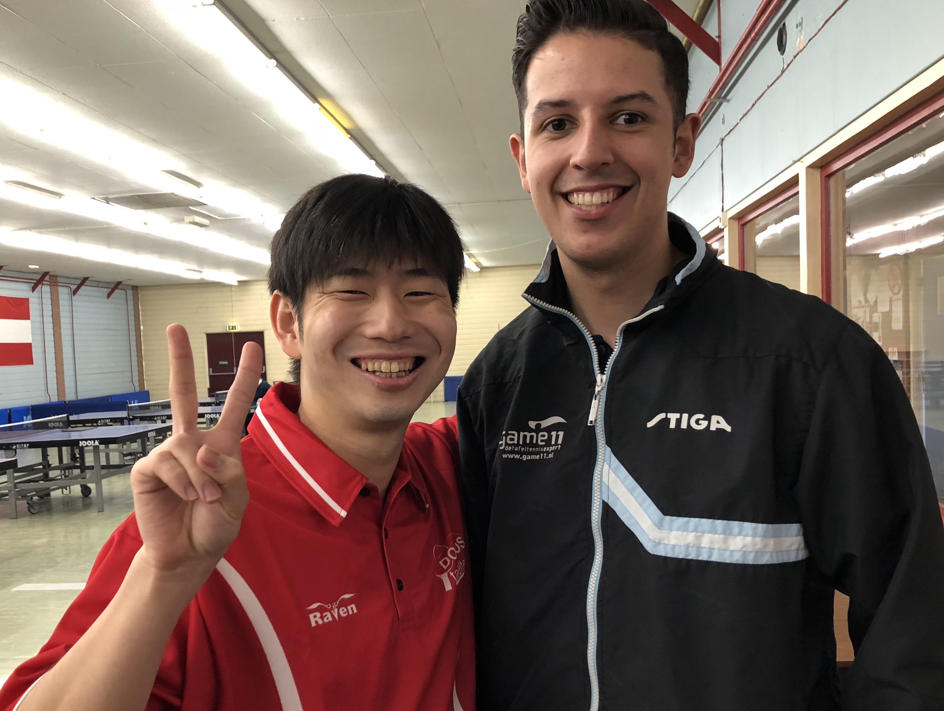 オランダで 今日は 障がい者の世界のランキング4位のモンタヌス選手です すごいパワフルなボールを放つ選手で イケメン 彼と好プレー集を制作してみたいと思います ぐっちぃの卓球活動日記 Wrm オランダで 今日は 障がい者の世界のランキング4位のモンタヌス選手です すごいパワフルなボールを放つ選手で イケメン 彼と好プレー集を制作してみたいと思います ぐっちぃの卓球活動日記 Wrm