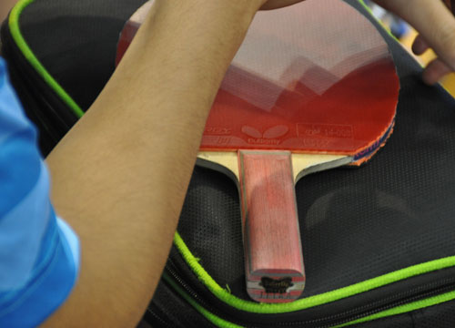 ぐっちぃ バタフライのかっこいい特注ラケット ティモボル ぐっちぃの卓球活動日記 Wrm