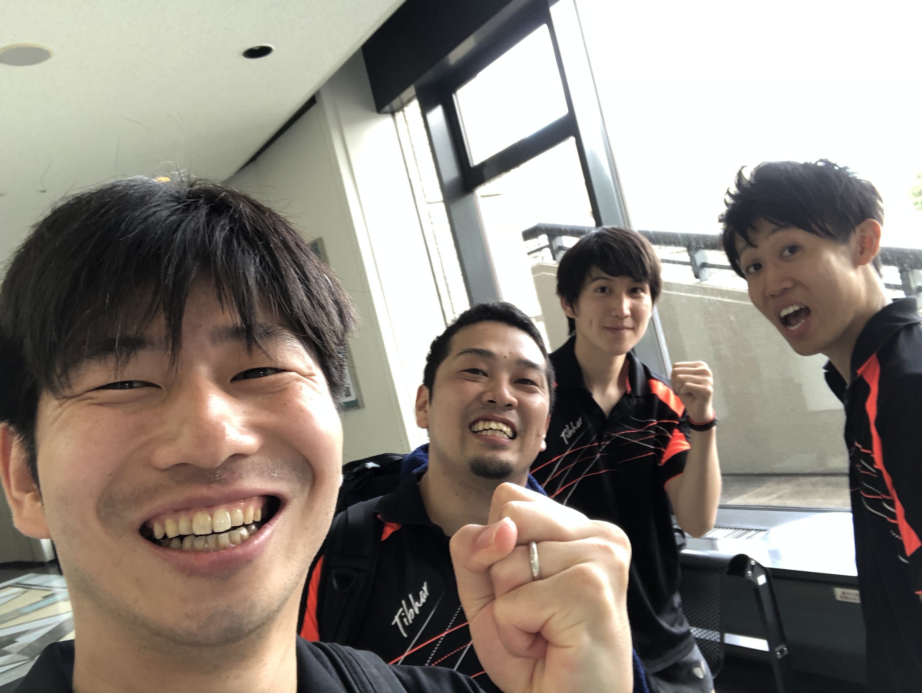 全日本実業団 決勝トーナメント初戦は タカラスタンダードさんに接戦で勝ち おっしゃー オーダードンピシャ 初の決勝トーナメント2回戦進出 新記録で嬉しいですね ぐっちぃの卓球活動日記 Wrm