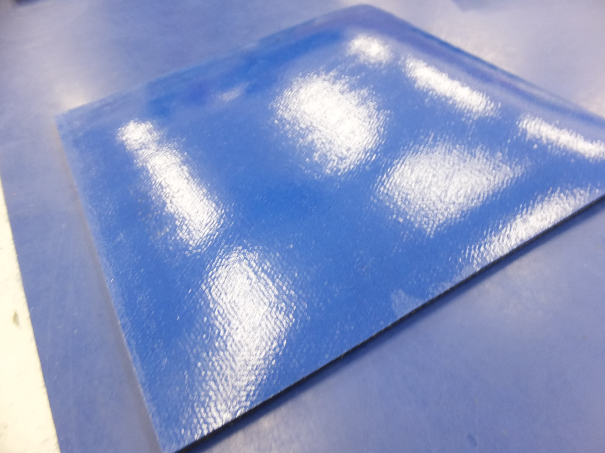 ぐっちぃ 銀河のブルースポンジ未打底 已打底の違い 月のシートに貼り合わせました ぐっちぃの卓球活動日記 Wrm