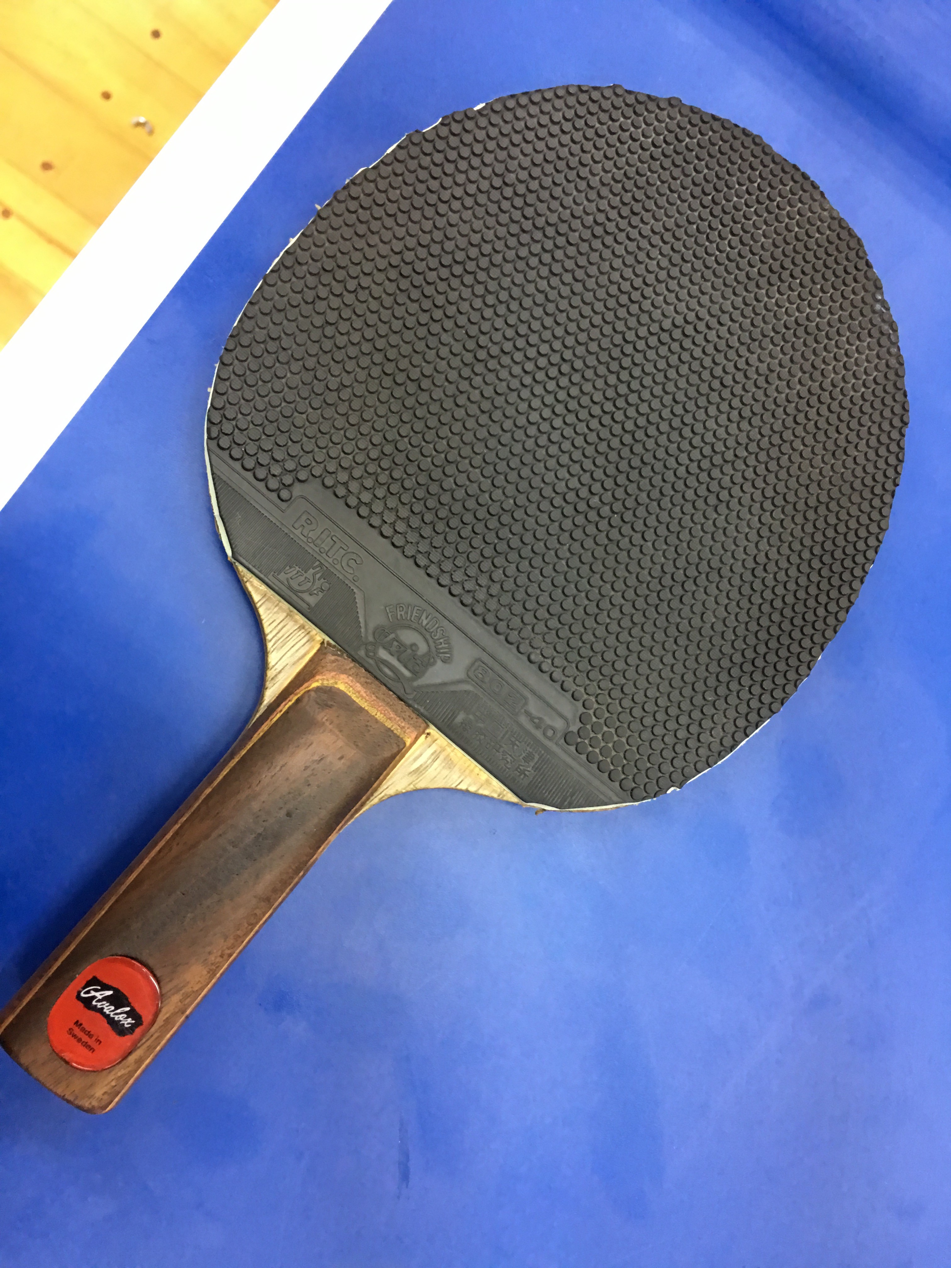 埼玉の選手！中国伝統のアバロックスP700を長年使い、劉国梁監督が使っ