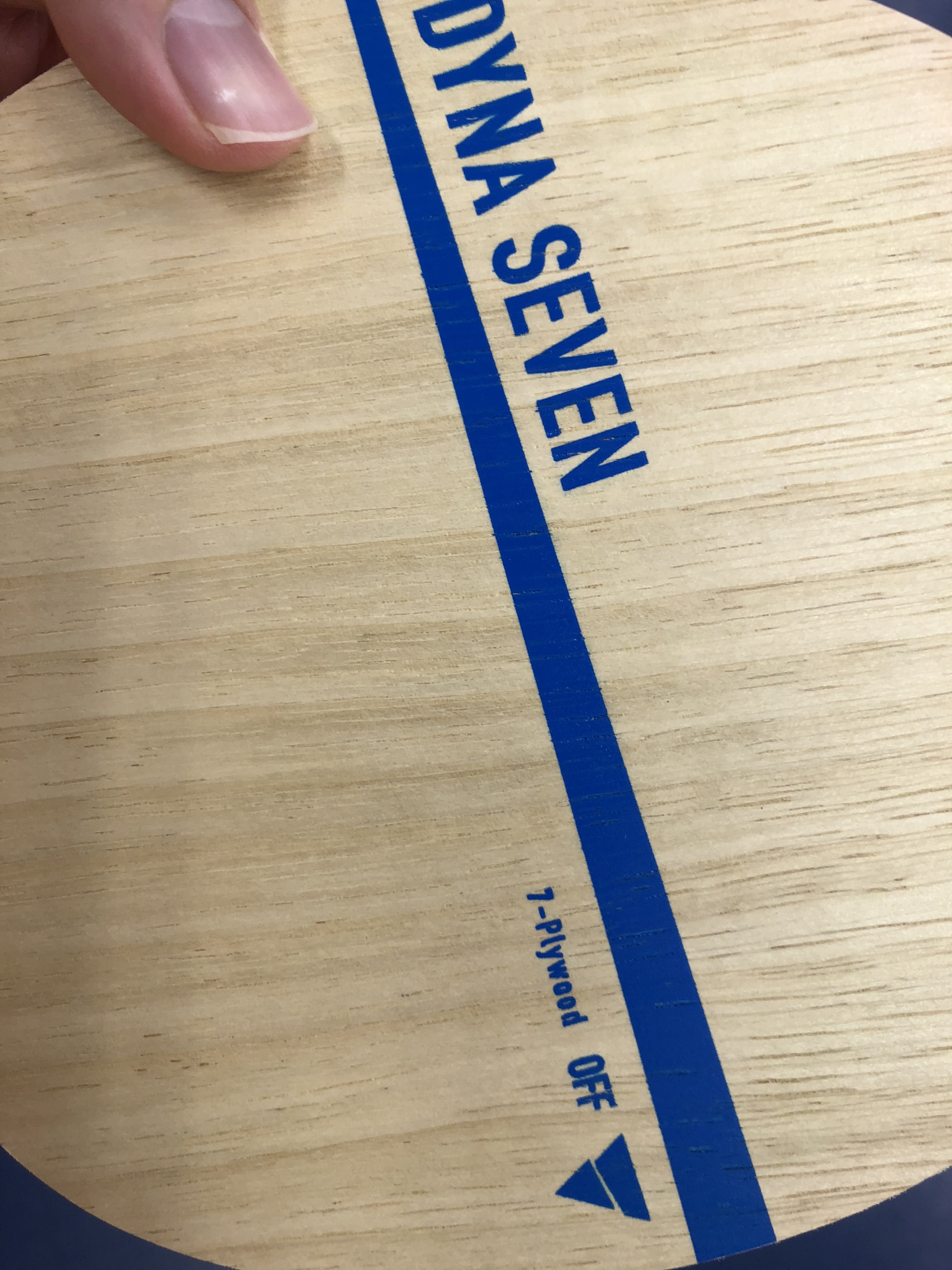 VICTASの新製品】新作のラケット『ダイナセブン』(DYNA SEVEN)の外観&打った感想を書きました。粘着とテンション両方打ってみた。 : ぐっちぃの卓球活動日記【WRM】 VICTASの新製品】新作のラケット『ダイナセブン』(DYNA SEVEN)の外観&打った感想を書きました。粘着とテンション両方打ってみた。 : ぐっちぃの卓球活動日記【WRM】
