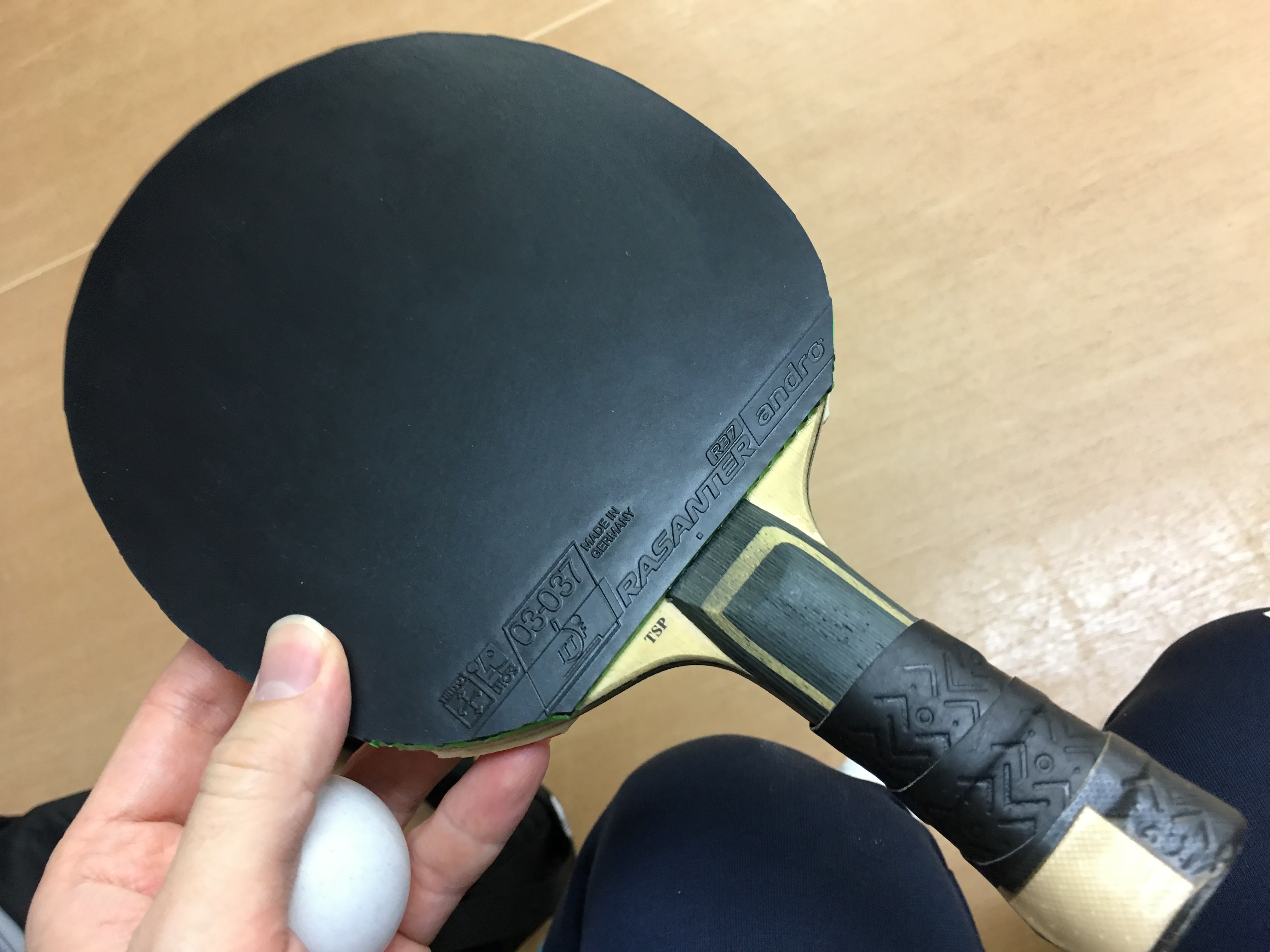 ぐっちぃ】中国卓球さんで指導をしている方の使用用具