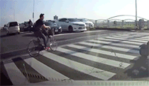 オートバイドタバタ