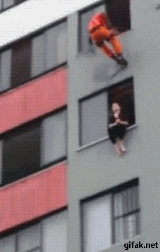 自殺志願者を救出