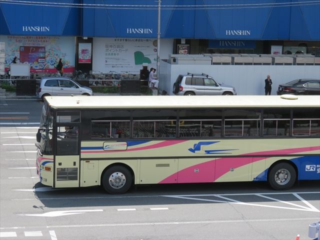 安全考動車 西日本jrバス Ad Car S ラッピングデス