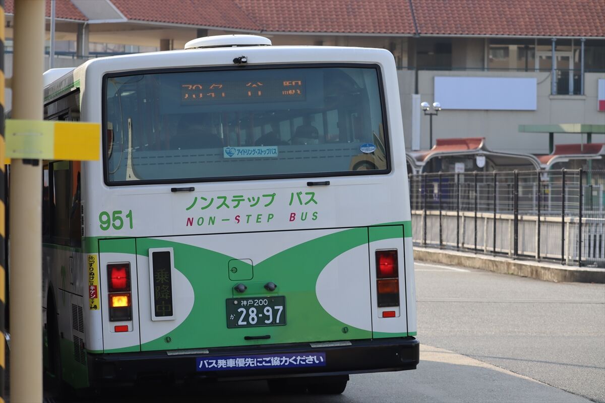 ◇レシオ須磨（神戸市バス） : ad-car's ラッピングデス