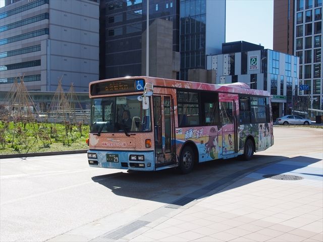 南砺 アニメ 加越能バス Ad Car S ラッピングデス 南砺 アニメ 加越能バス Ad Car S ラッピングデス