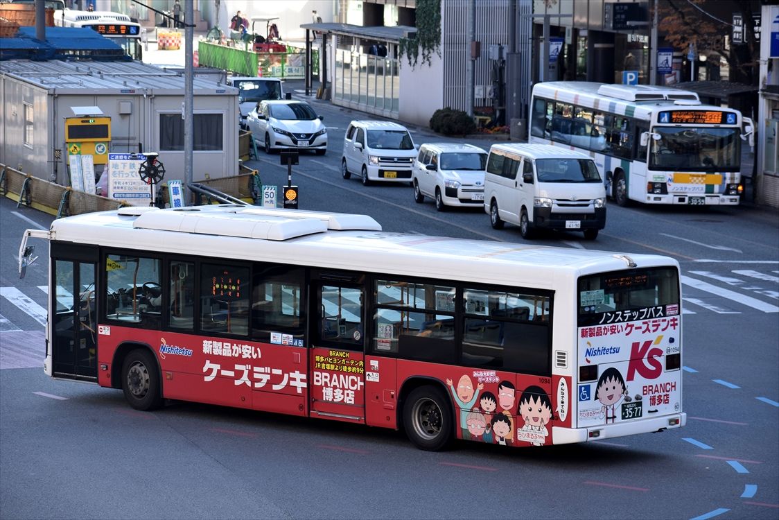 ケーズデンキラッピングバスの全貌！茨城交通コラボの運行路線と目撃情報を徹底追跡