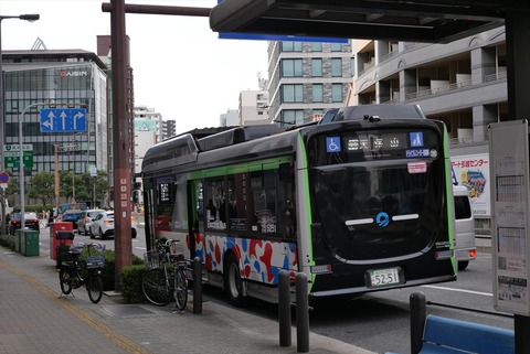 P1224351_R