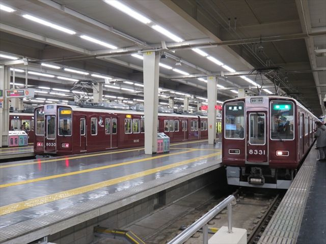 阪急8000・8300系色々 : ad-car's ラッピングデス