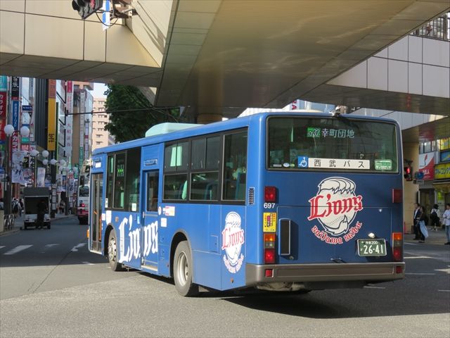 西武ライオンズ（西武バス） : ad-car's ラッピングデス