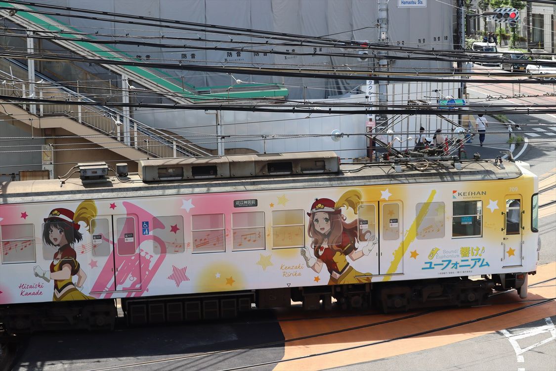 響けユーフォニアム2023（京阪電車） : ad-car's ラッピングデス