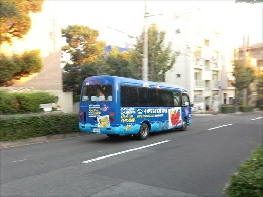 イトマンスイミングスクール 送迎バス Ad Car S ラッピングデス