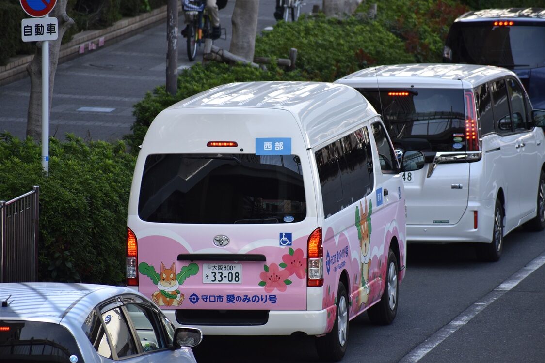 守口市 愛のみのり号 コミュニティバス ピンク Ad Car S ラッピングデス 守口市 愛のみのり号 コミュニティバス ピンク Ad Car S ラッピングデス