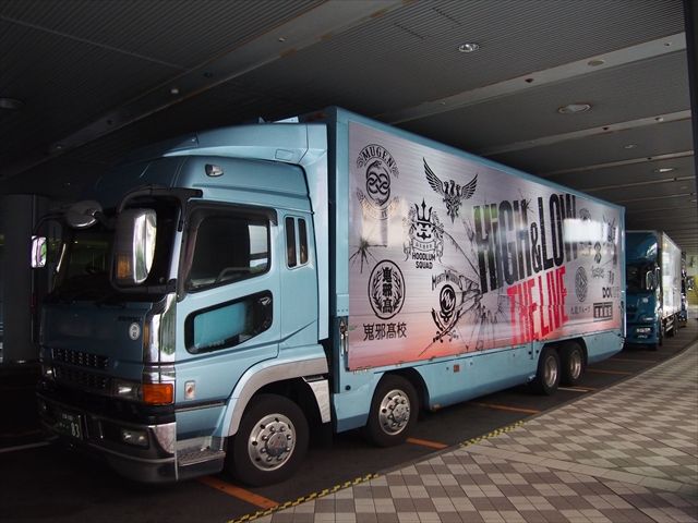 HiGH＆LOW（ツアートラック） : ad-car
