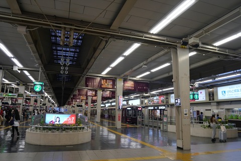 P1278661_R
