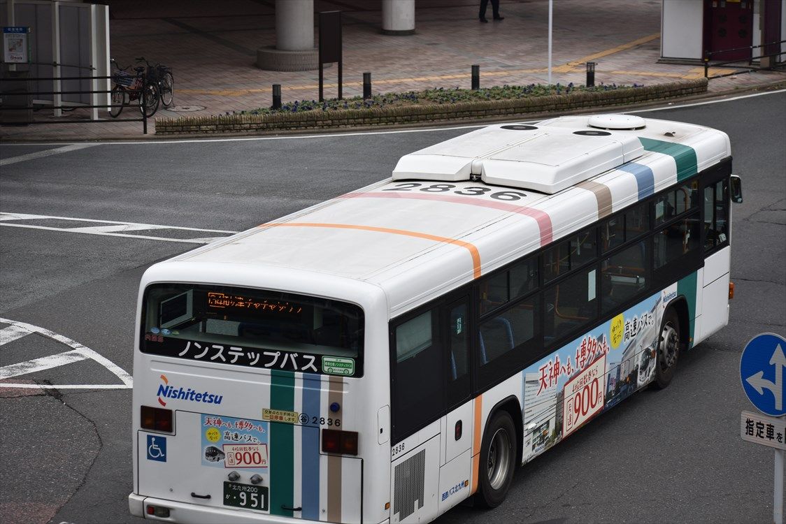 西鉄高速バス 西鉄バス Ad Car S ラッピングデス 西鉄高速バス 西鉄バス Ad Car S ラッピングデス