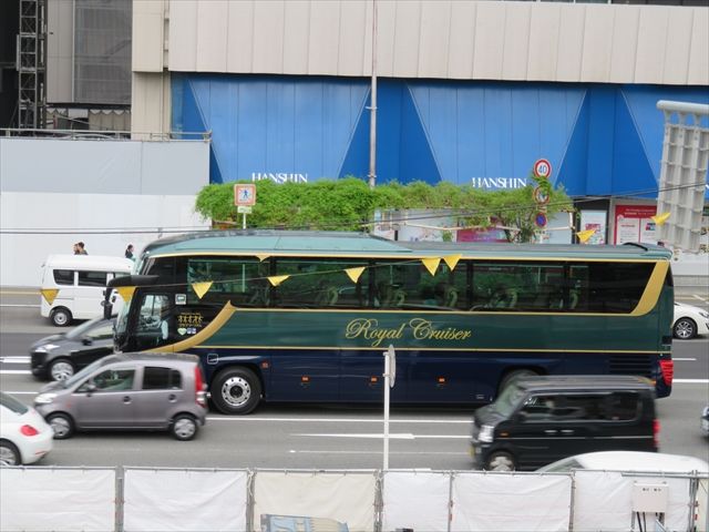 ロイヤルクルーザー四季の華 奈良観光バス Ad Car S ラッピングデス