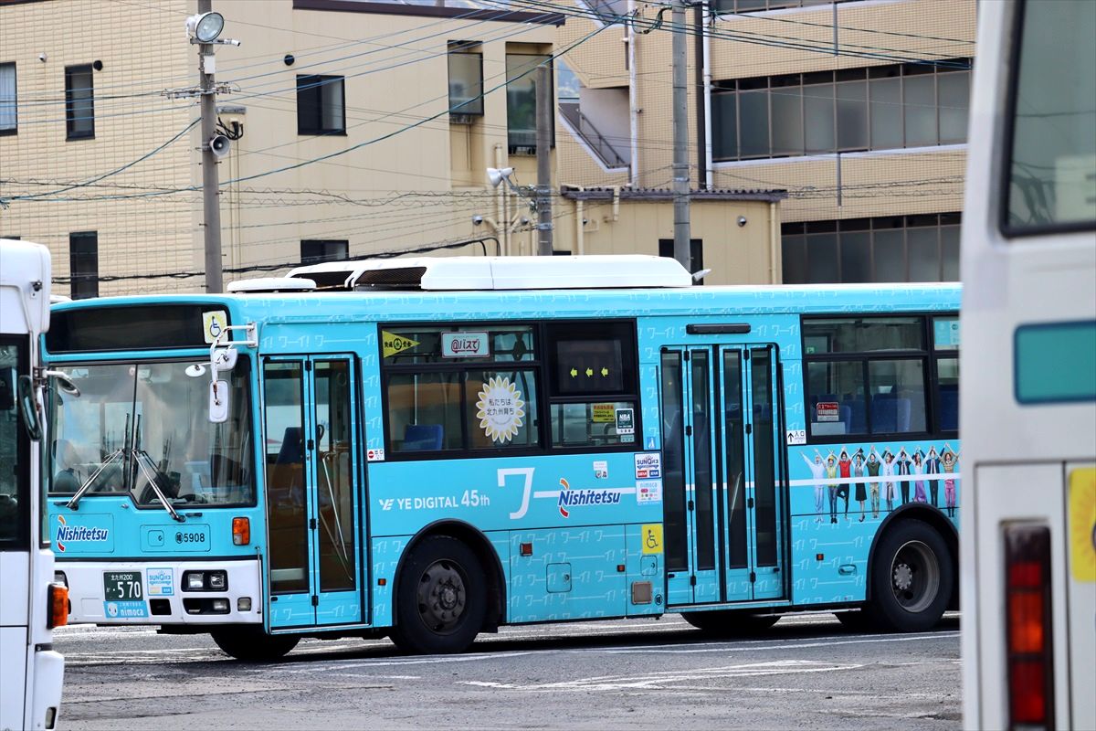 鉄パパさん専用 TAZONO 田園興産（西鉄バス北九州） : ad-car's ラッピングデス