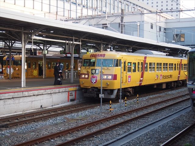ファジアーノ（JR西日本）ほか : ad-car's ラッピングデス
