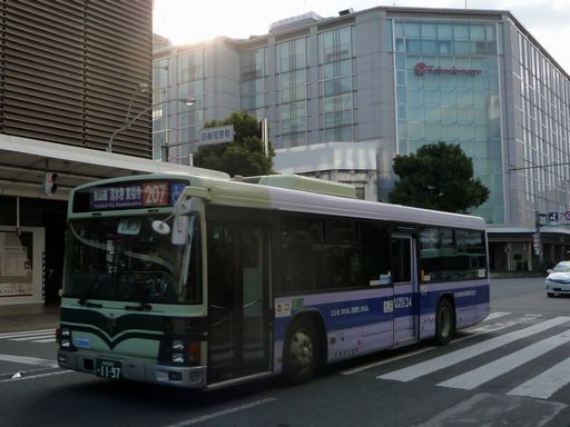 和光建物総合管理 京都市バス ほか Ad Car S ラッピングデス