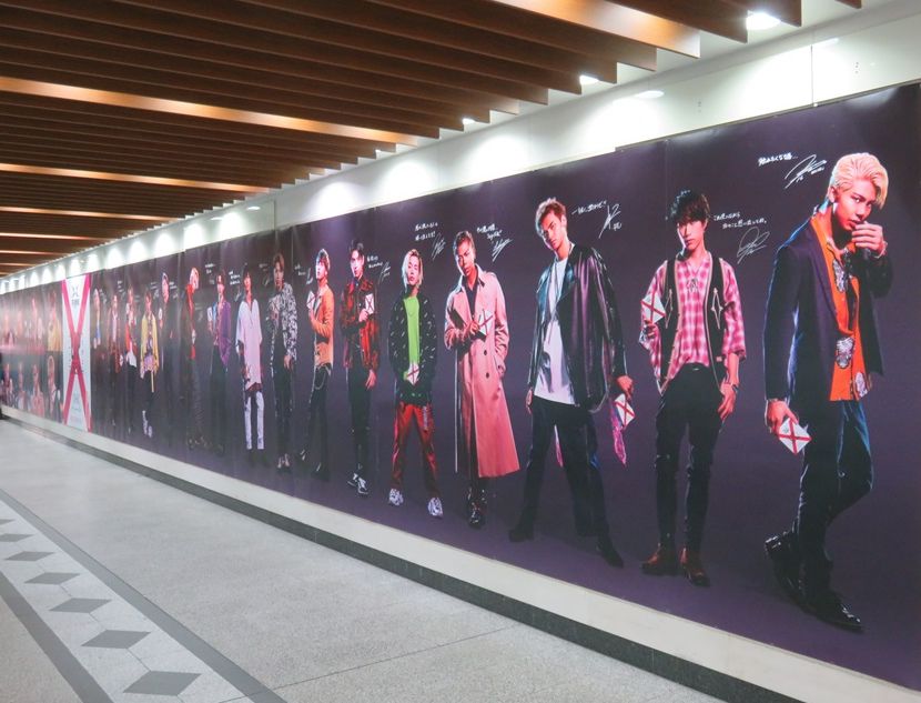 10月2週目に大阪で見かけた屋外広告 Ad Car S ラッピングデス