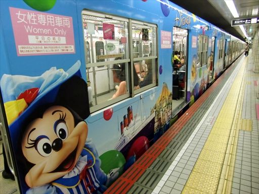 東京ディズニーリゾート 御堂筋線 Ad Car S ラッピングデス