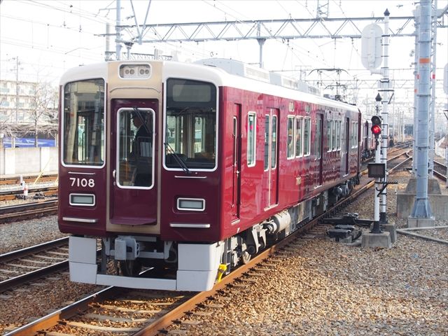 7013F他、7000系色々（阪急電車） : ad-car's ラッピングデス