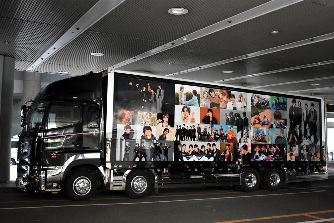 SixTONES（ツアートラック） : ad-car's ラッピングデス