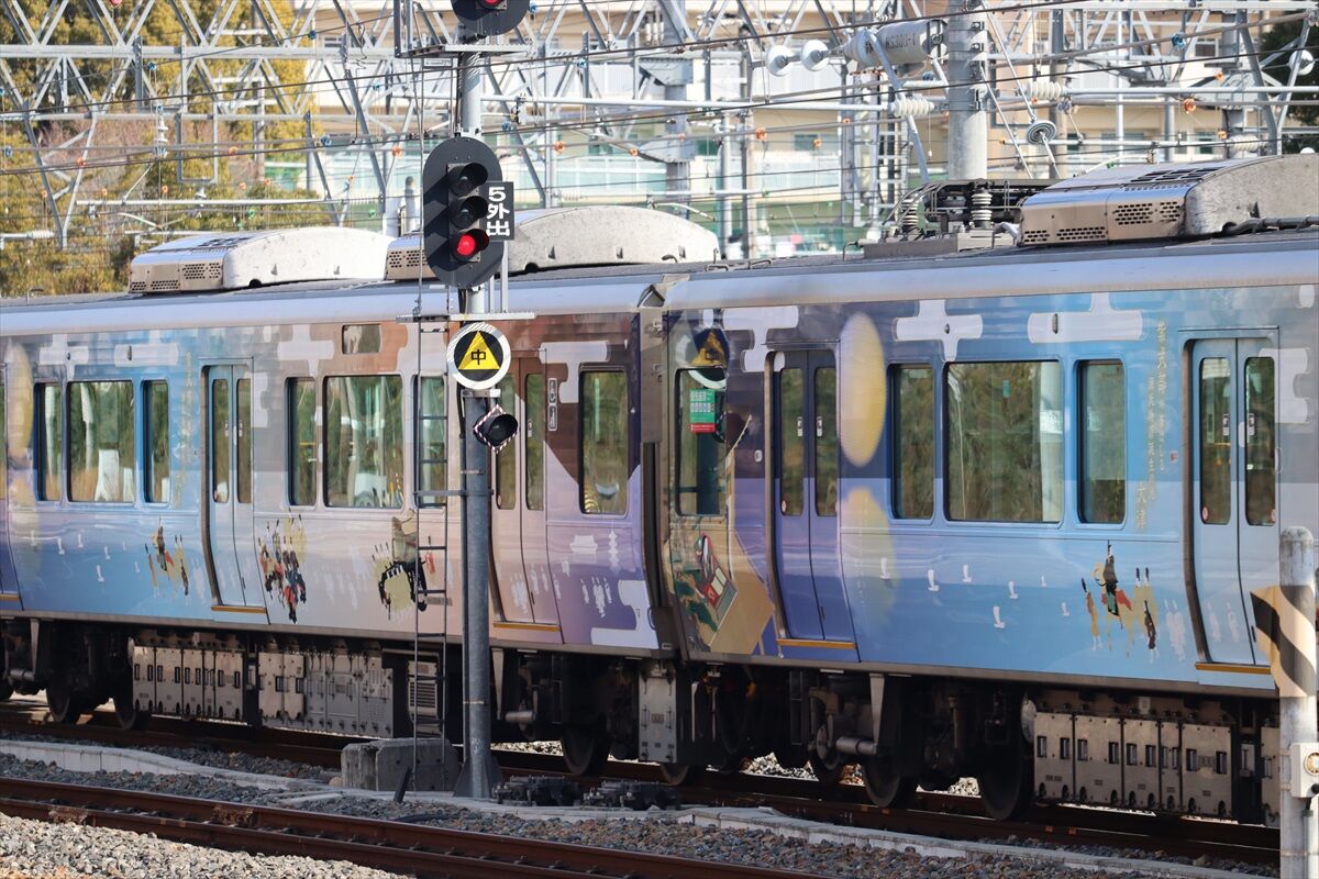rii　72こ　ラッピングあり 愛知環状鉄道でWRCラリージャパン2024に向けたラッピング列車の運行開始！