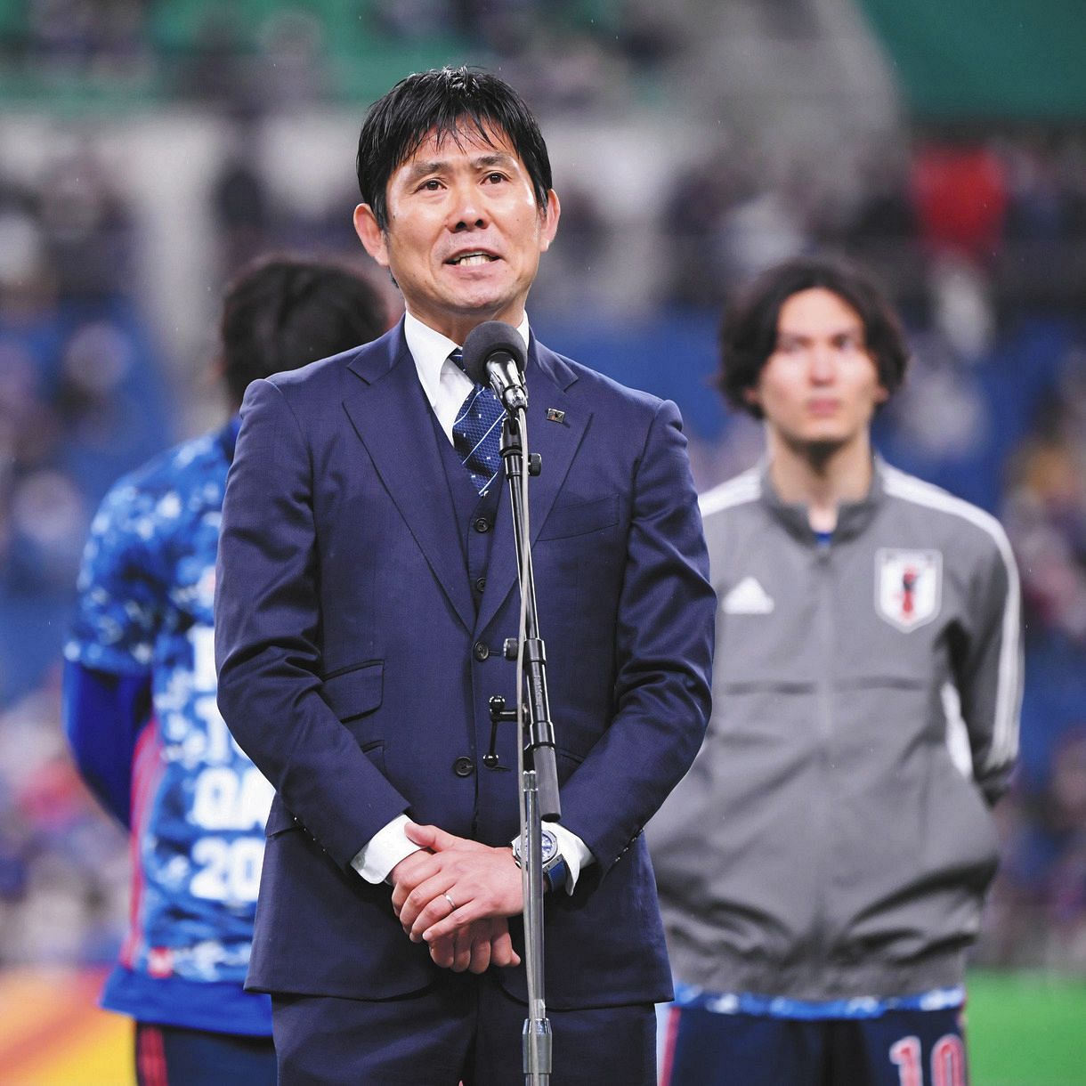 【悲劇】自称サッカー通が “手のひら返し返し返し返し返し” 達成!?  呆れ声も…ｗｗｗ