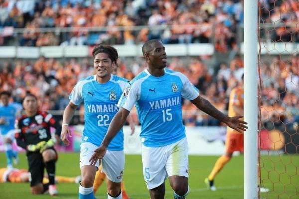 Fc東京 アダイウトン完全移籍 加入 Jリーグまるわかり まとめkickoff